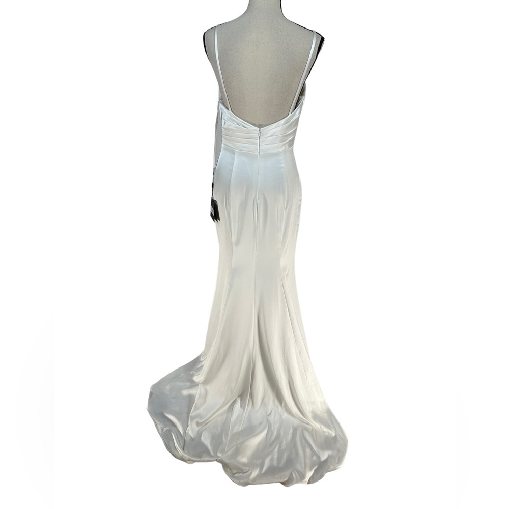 IEENA for Mac Duggal Sleeveless V Neck Spaghetti Strap Maxi Dress - White - 6 - Picture 3 of 11